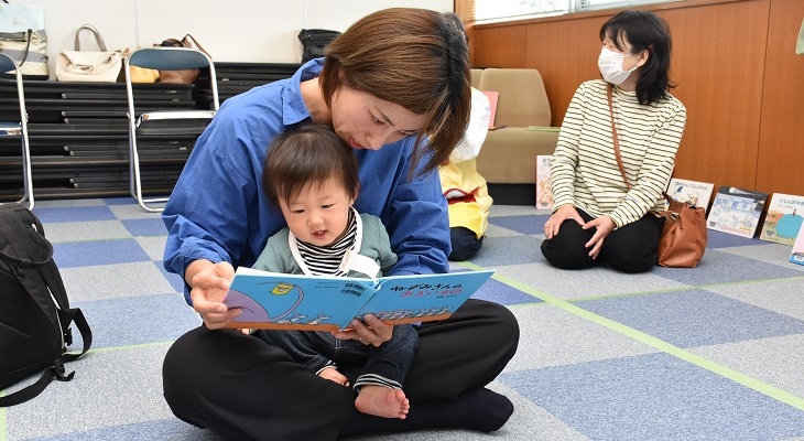 「市立図書館」で楽しい読み聞かせイベントの画像