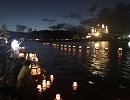 誕生寺灯籠流しの画像