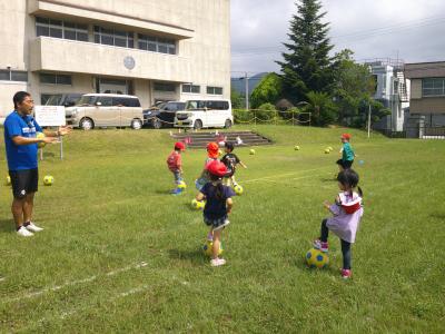 コーチと一緒にやってみよう！（オルカサッカー教室）