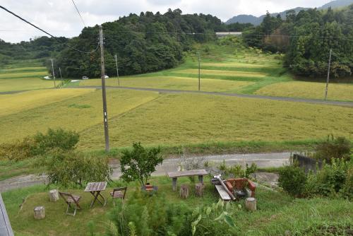 美しい田園風景が広がる家の周りの写真