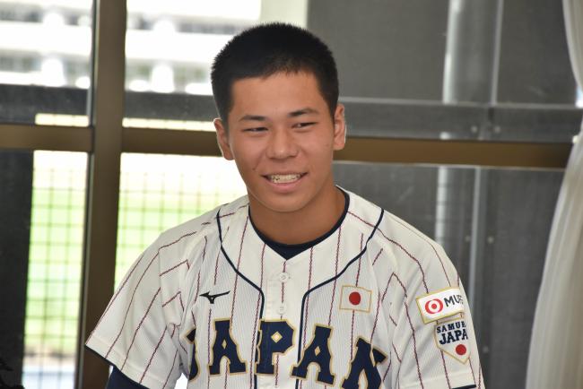 安田虎汰郎選手の写真