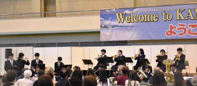 千葉県立長狭高等学校の吹奏楽部の合奏の写真
