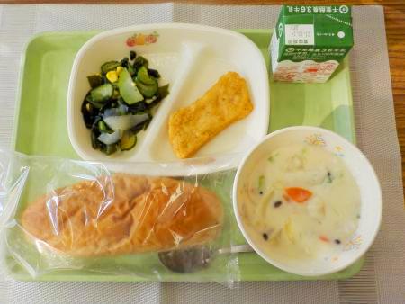 学校給食で提供された冬野菜のシチュー