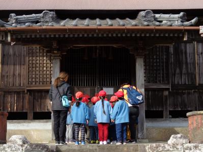 「今年もよろしくお願いします」初詣