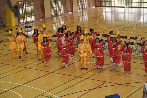 インドネシア中学生のパフォーマンス