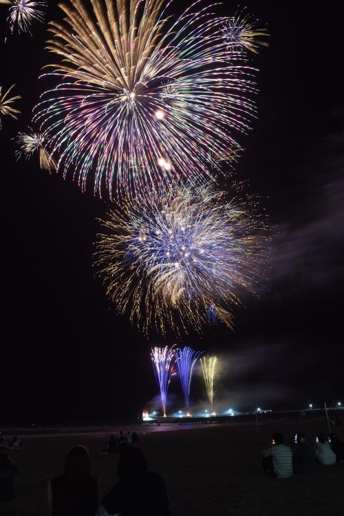鴨川市民花火大会の打ち上げ花火の写真1
