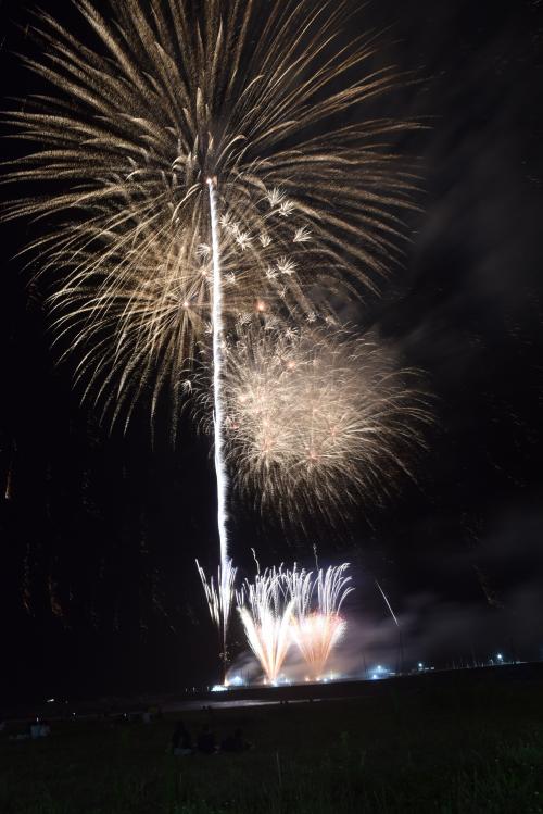 鴨川市民花火大会の打ち上げ花火の写真4