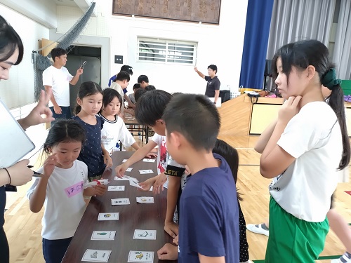 防災クイズをみんなで相談