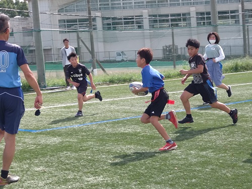 タグラグビーの様子（３年生～６年生）11