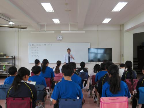 働く人の話　三人目