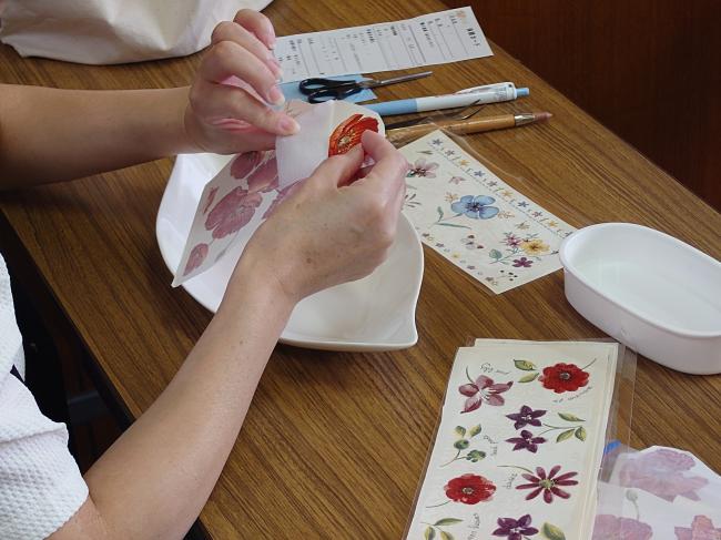 白磁の絵付け体験教室2