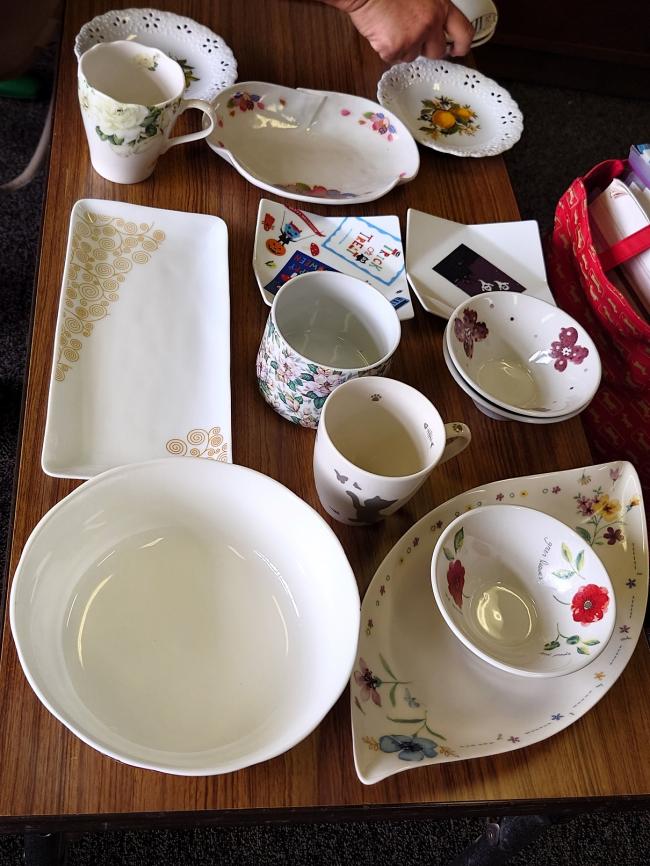 白磁の絵付け体験教室５