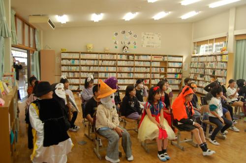 小学生のハロウィン仮装