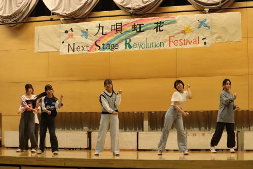 9年生女子の発表