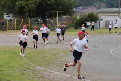 れんしゅうのようすさん