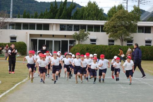 低学年スタート