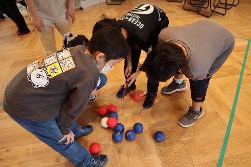 児童たちの審判の様子