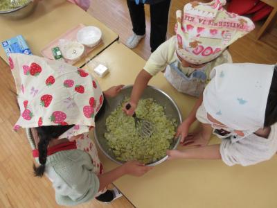 「さつまいもクッキング」おいしくなあれ♪