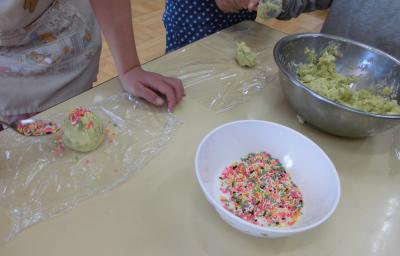 クッキング「さつまいもで茶巾絞り」