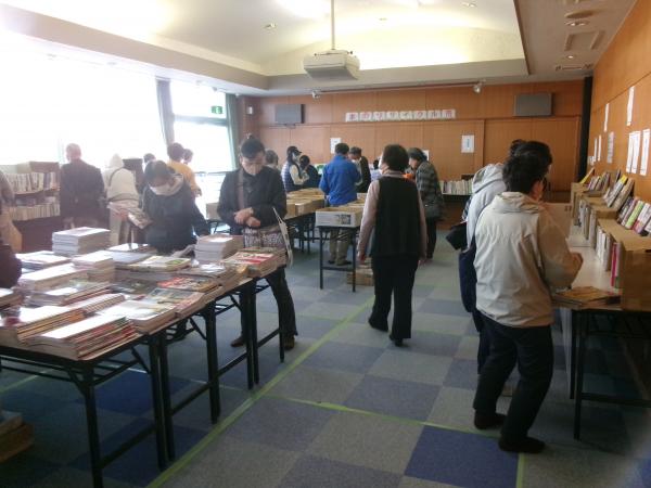 リサイクル市会場の様子5