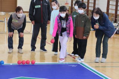 ぼっちゃたいけんいち