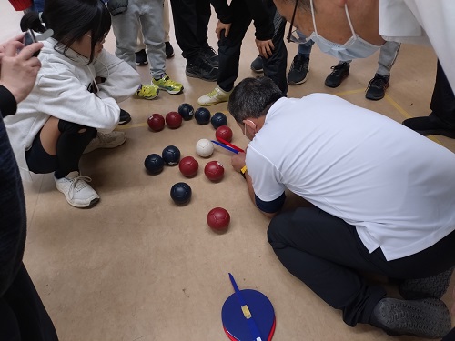 ボッチャ体験の様子1