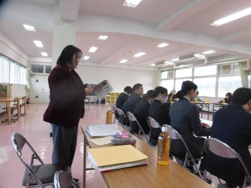 小学校の養護教諭が発表