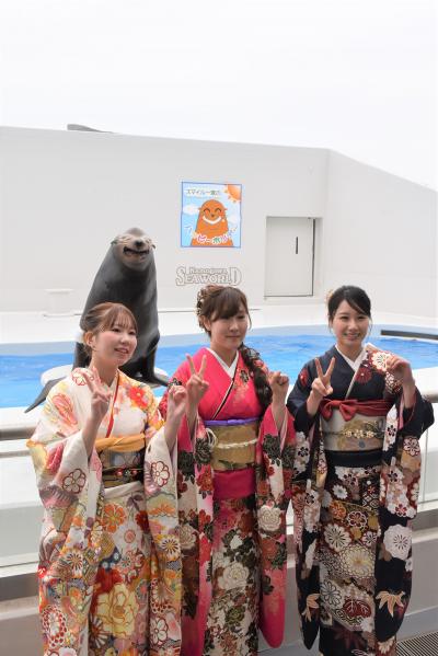 アシカとの記念撮影019