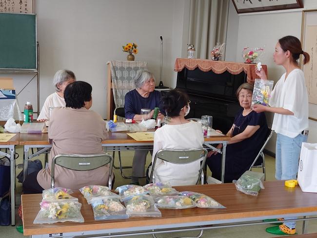 アートフラワー体験教室写真１