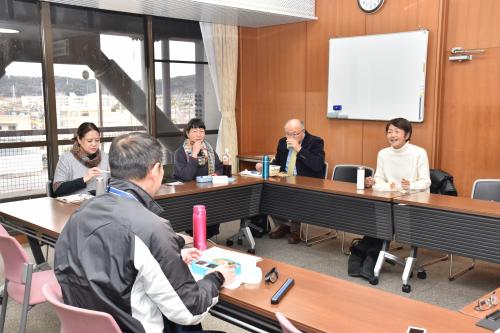 ランチミーティングの会場の様子の写真