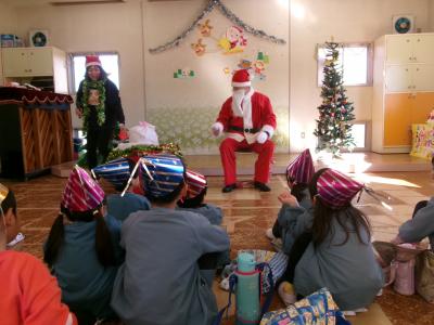 サンタさんプレゼントありがとう！（クリスマス会）