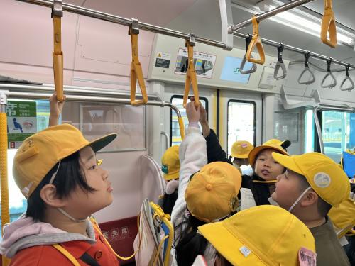 電車内