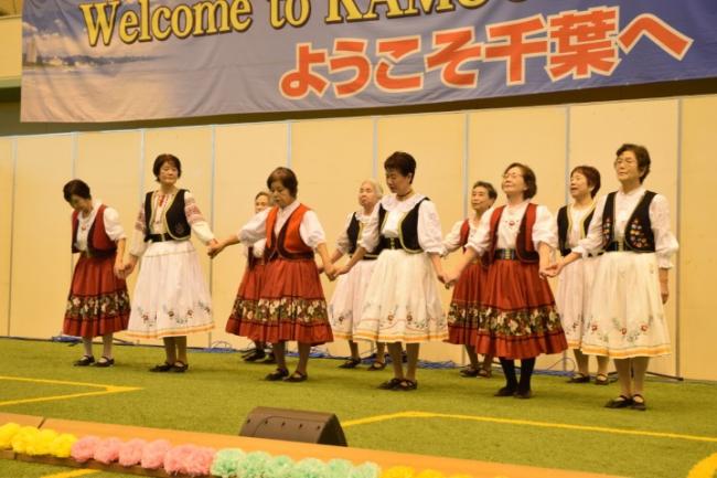 フォークダンス・クラブ