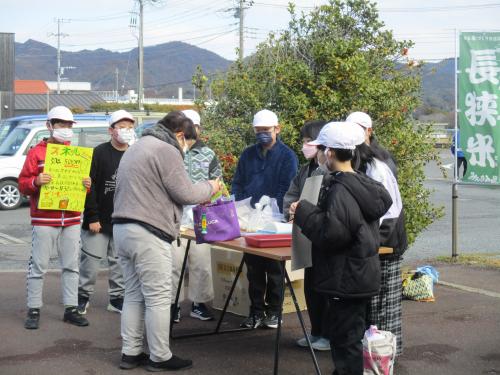 みんなみのさとでの販売