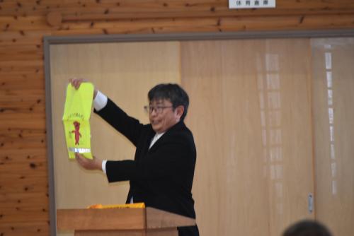 交通安全協会からの品を紹介