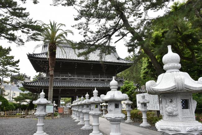 誕生寺の写真