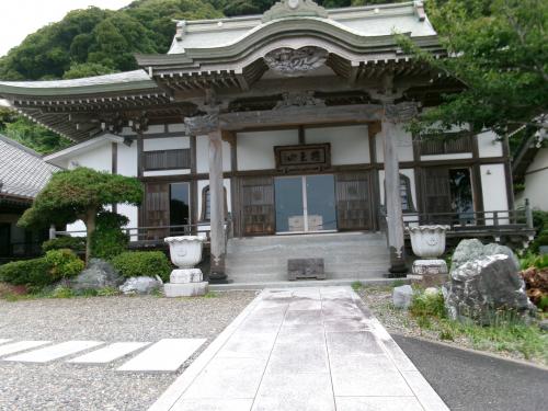 近くのお寺