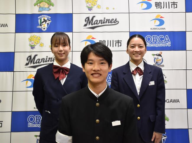 34分の市民時計の写真