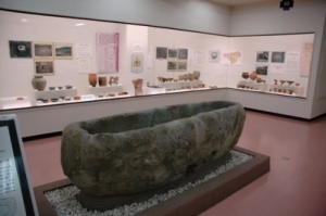 舟形石棺