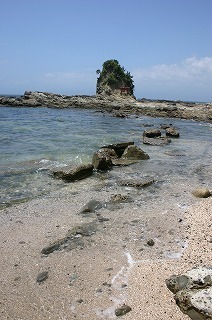 Colorful Sands of Kobenten and Obenten