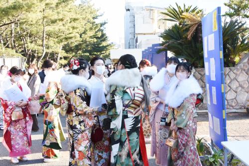 令和4年度二十歳の集いの写真06