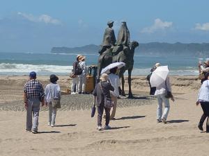 月の沙漠