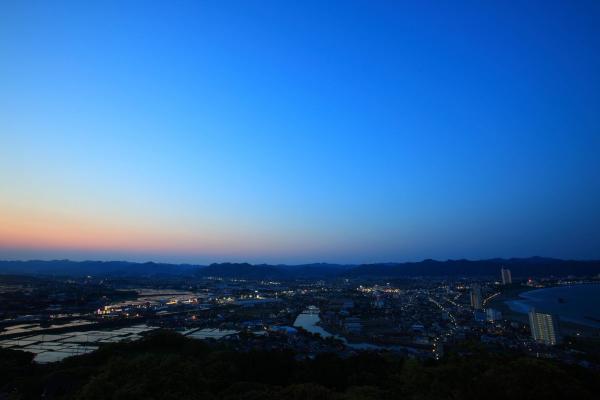 夜明けの鴨川